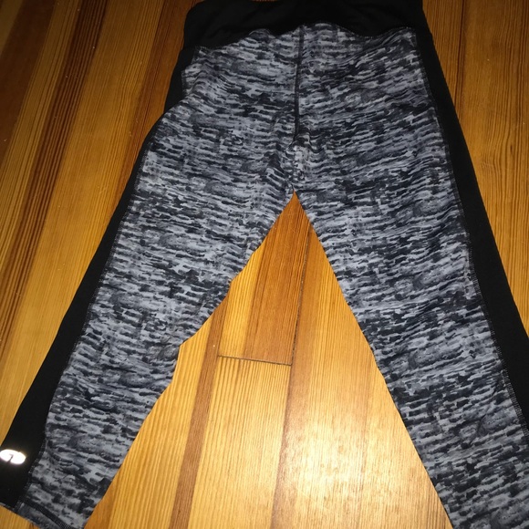 Champion crop legging - Picture 3 of 3
